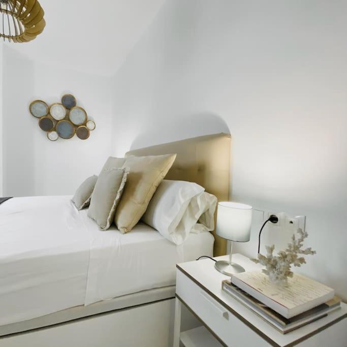 Lovely 2-Bed In Granada 1Min To Gran Via De Colon By Sharingco Exteriér fotografie